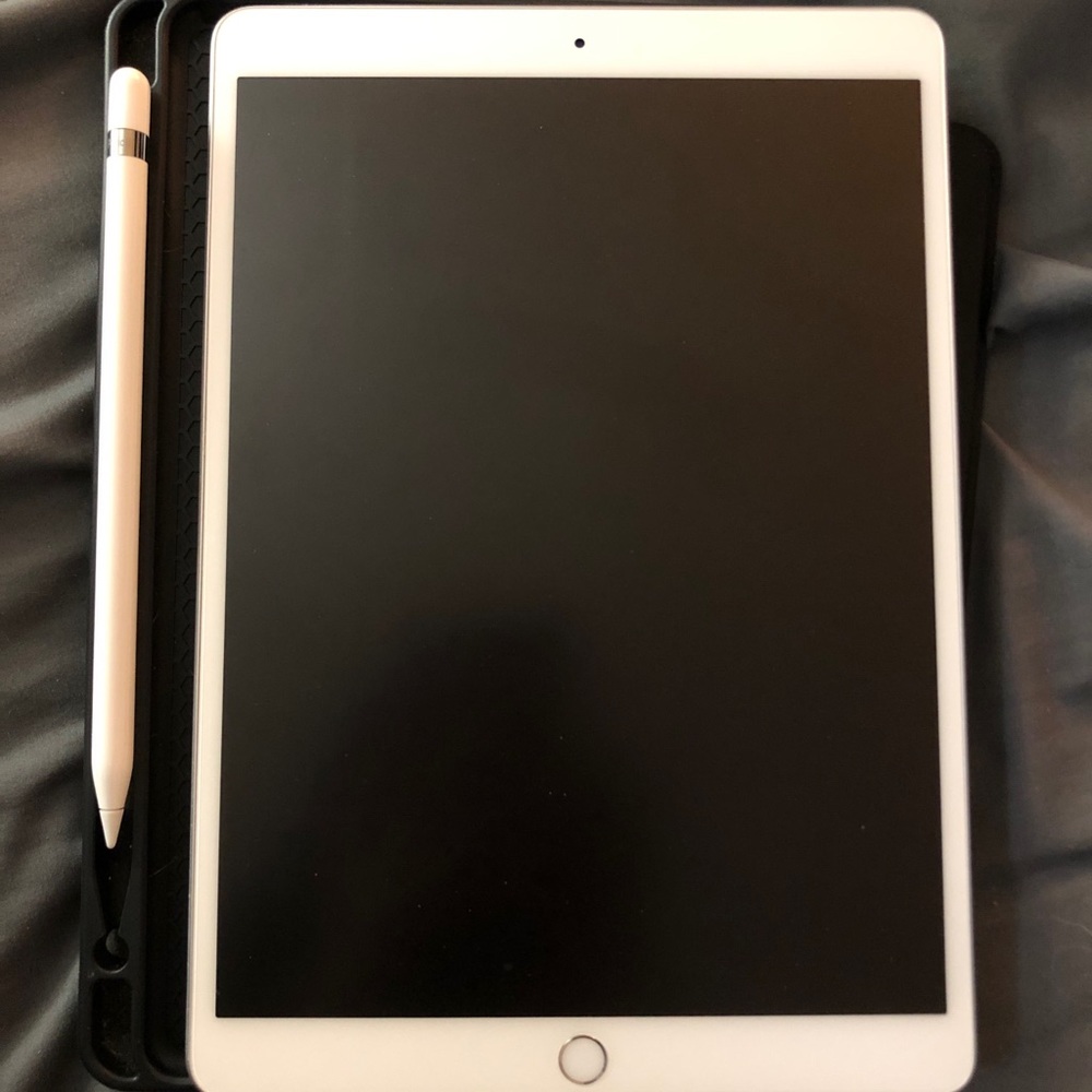🎈sold🎈Ipad 3rd generation